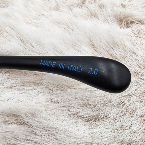 Adidas Italia Independent limited edition 2017 black and white unisex sunglasses - Picture 5 of 6